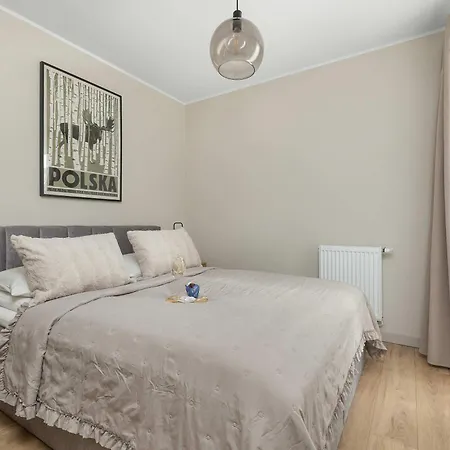 West Park Stylish Near The By Renters Apartman
