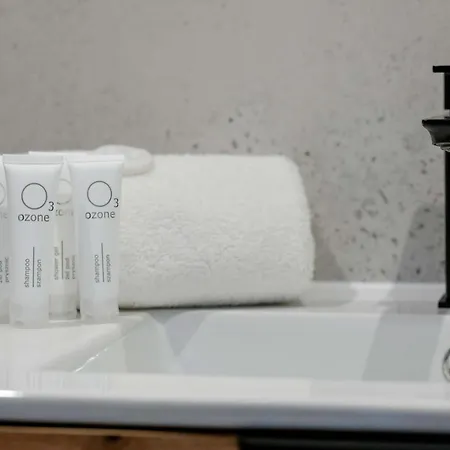Apartman West Park Stylish Near The By Renters